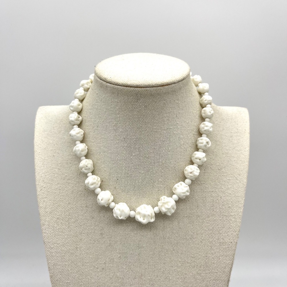 Vintage Carved White Bead Necklace 14 Inch Graduated Gothic Statement